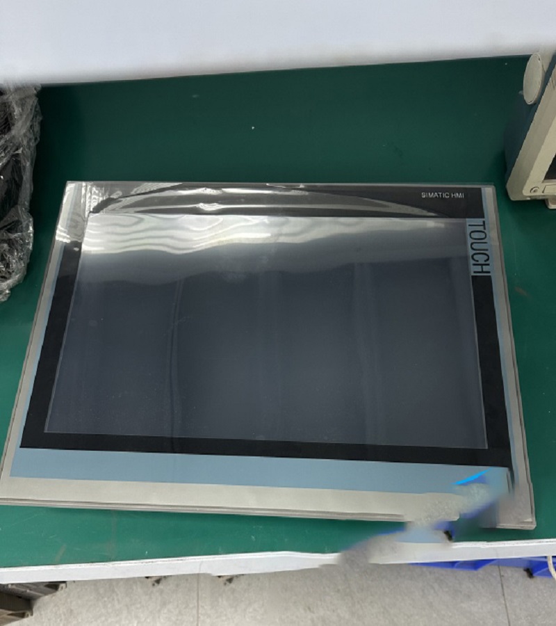 北京 西門子觸摸屏 TP2200 上電燒保險故障 畫面無法切換故障 通電后反復(fù)閃屏不開機故障 局部區(qū)域無響應(yīng)故障維修 快修   